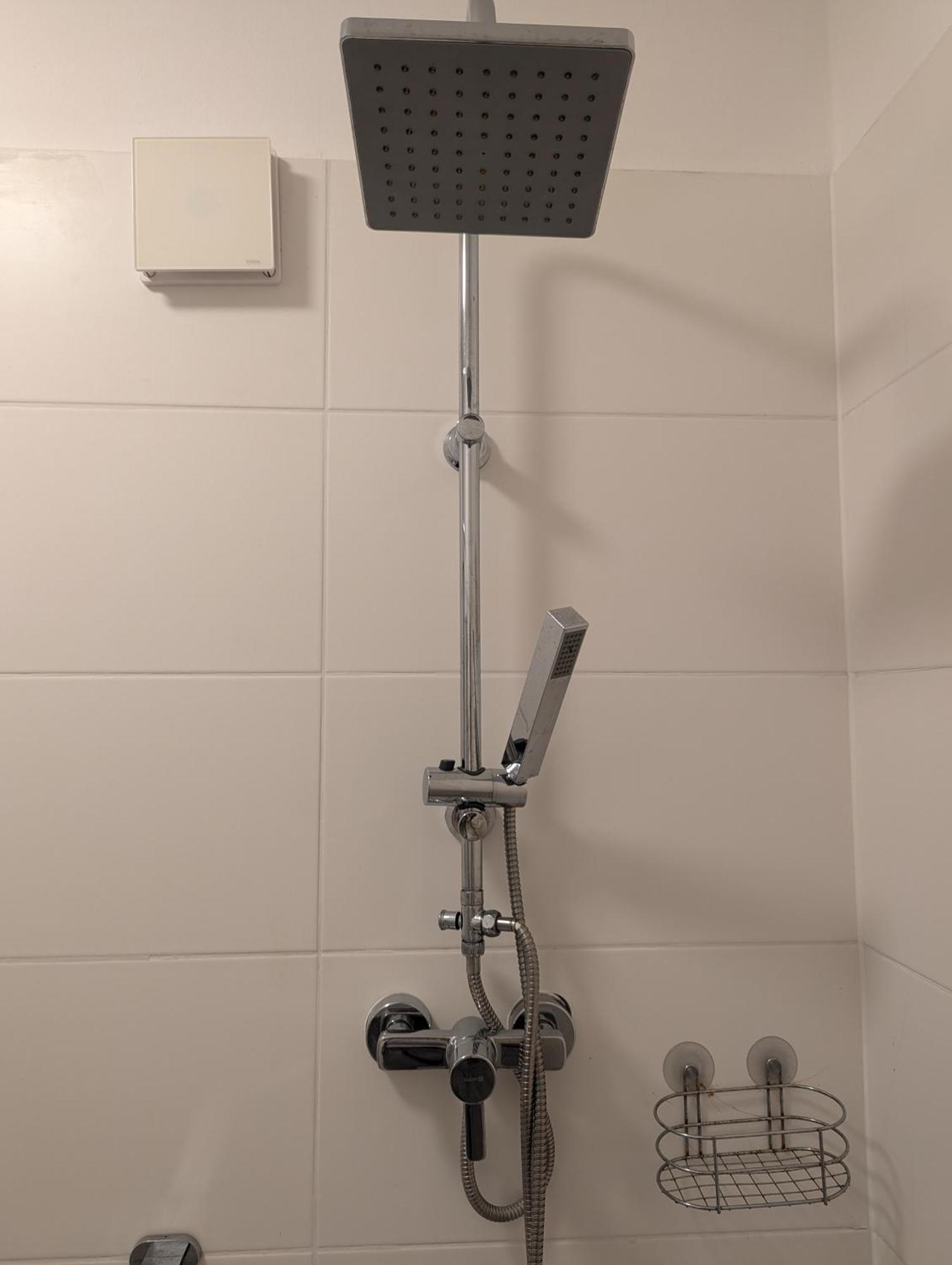 Nord-Apartment 6 I 1 Zimmer Mit Wlan & Walk-In Regendusche Bremerhaven Eksteriør billede